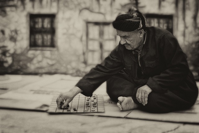 Yaşlı Bakım Ücreti Kimlere Verilir?
